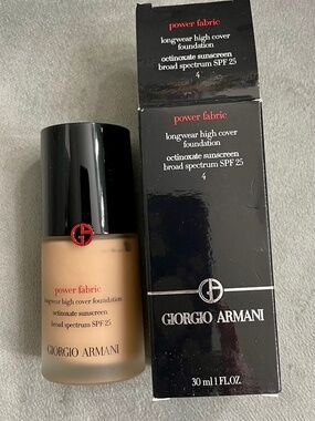 Giorgio Armani Power Fabric foundation (4) NIB